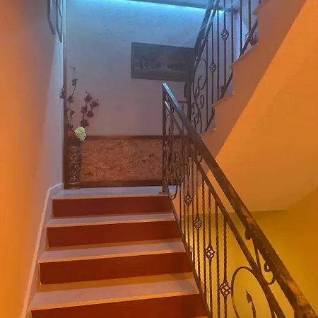пандова къща Apartment *