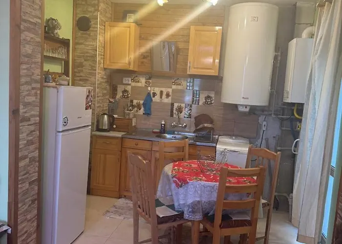 아파트 пандова къща